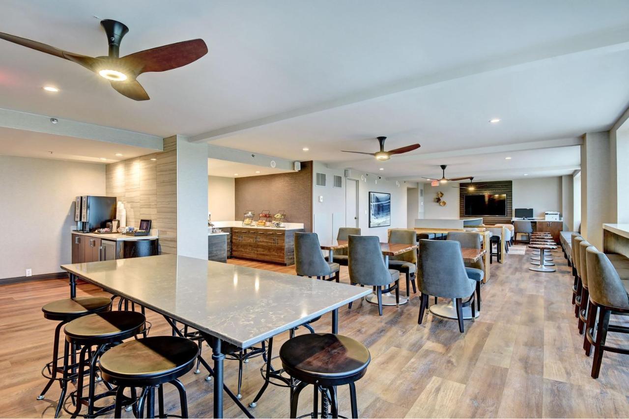 Tulsa Marriott Southern Hills Kültér fotó